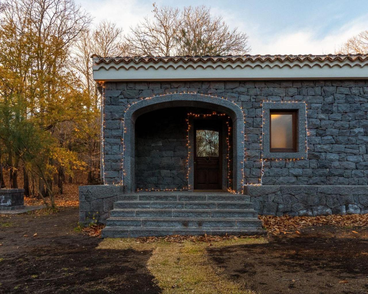 Matilde'S Chalet Etna Nature House ニコロージ エクステリア 写真